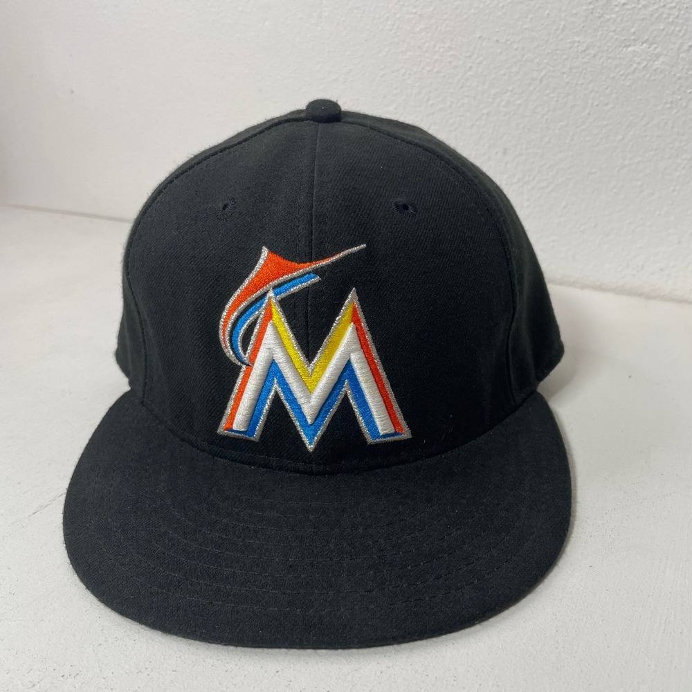 Miami Marlins On Field Fitted Baseball Cap Size 7 3/8 New Era 59FIFTY